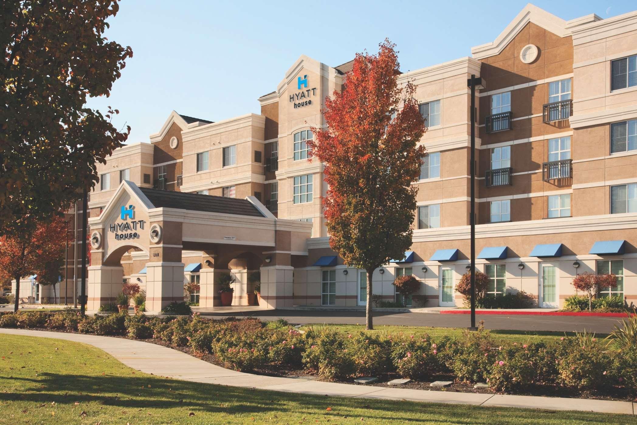 Hyatt House Pleasant Hill Hotel Екстериор снимка
