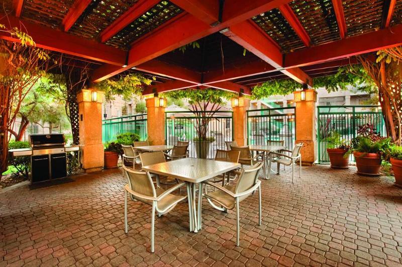 Hyatt House Pleasant Hill Hotel Екстериор снимка